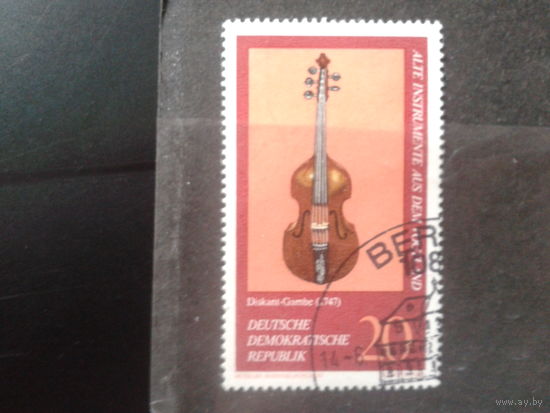 ГДР 1977 Муз. инструмент