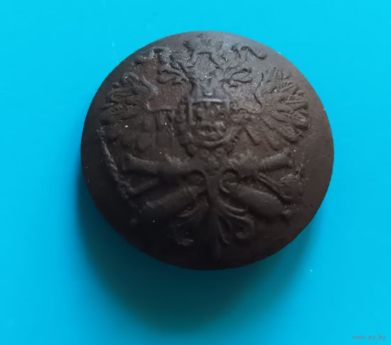 Мундирная пуговица орёл на пушках