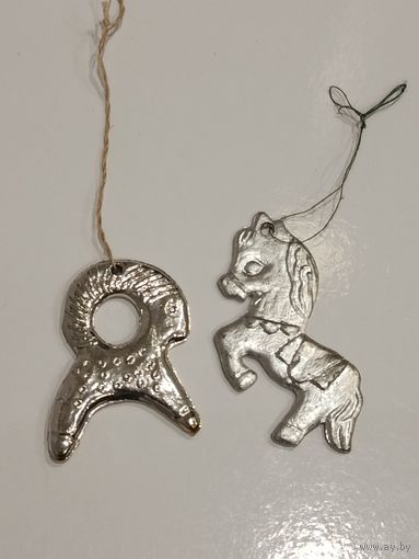 Ёлочные игрушки Пластик