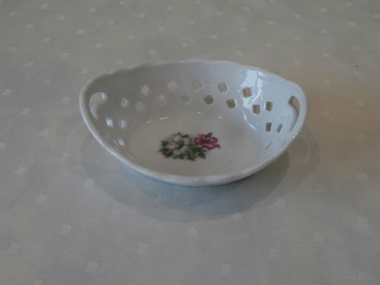 Кофетница прорезной (ажурный) фарфор Hamsel product R Hamburg Германия