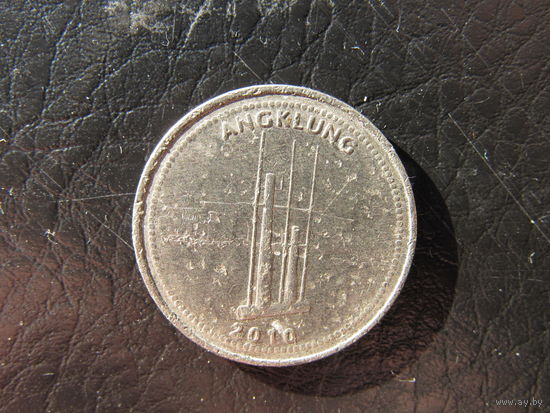 Индонезия. 1000 рупий. 2010. С 20 копеек. Распродажа коллекции. Смотрите другие лоты.