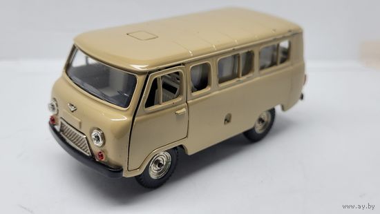 Автомодель СССР УАЗ-452. А41 МИ.