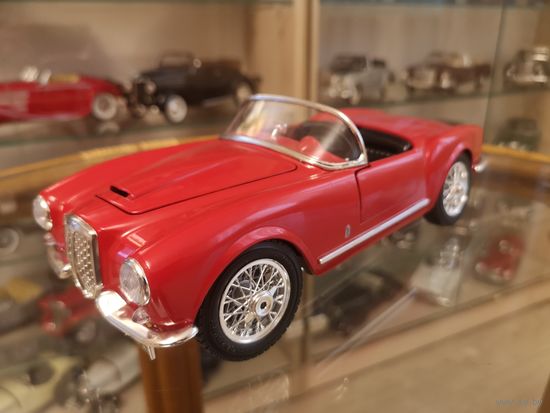 Модель 1:18 Lancia Aurelia 1955