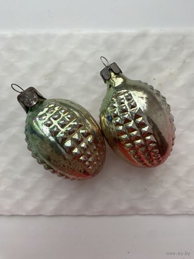 Лот елочных игрушек.