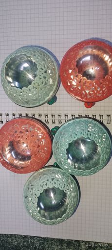 Елочные игрушки пластмасс