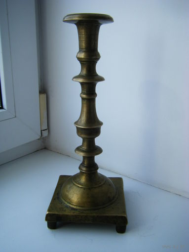 Царизм. Бронзовый, большой, тяжёлый подсвечник. 19-начало 20 века.