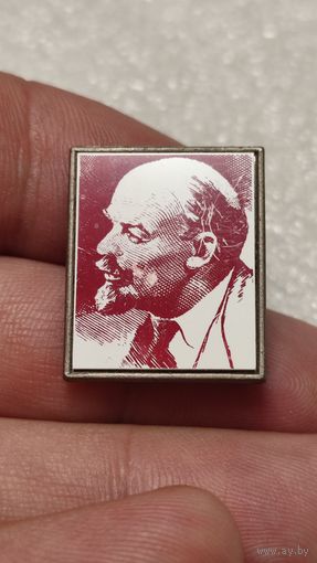 Значок Ленин,200 лотов с 1 рубля!!!