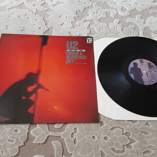 U2 - 1983 - LIVE "UNDER A BLOOD RED SKY" (EUROPE) LP