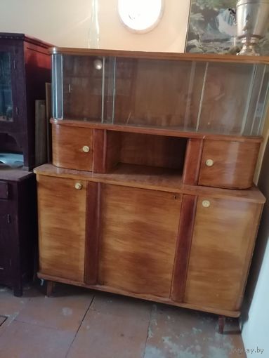 Сервант винтажный