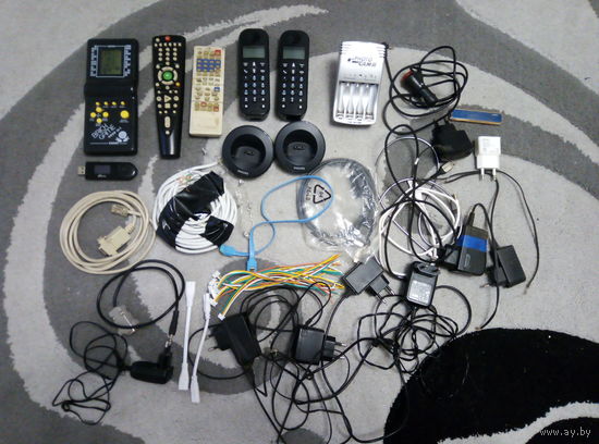 Сборный лот (MP-3 плеер, тетрис, радиотелефон, зарядки и др.) с 1 рубля