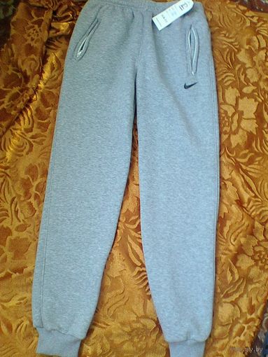 Брюки Спортивные на Байке - Размер 44/46 - Рост 3/4 - Новые.