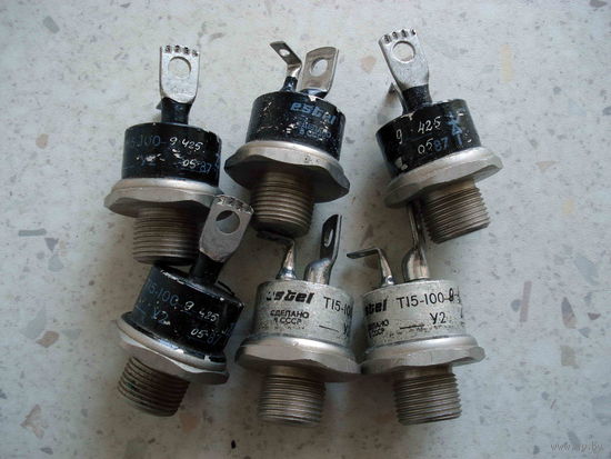 Тиристоры Т15-100. В лоте 6 шт.