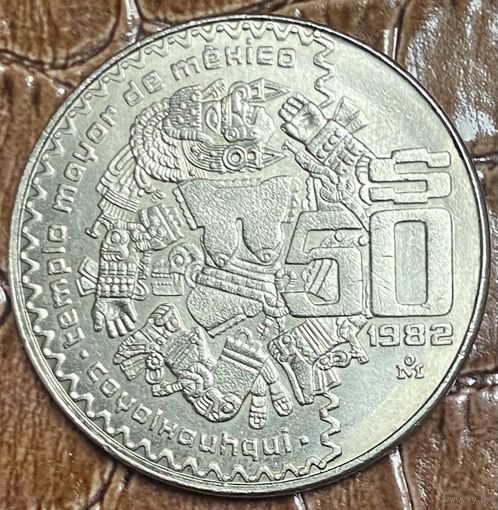 Монета. Мексика. 50 песо 1982 год.