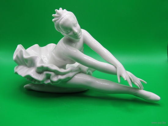 "Балерина". Статуэтка. "Валлендорф". "Wallendorfer Porzellan". Германия. Оригинал. Ретро времен СССР. м