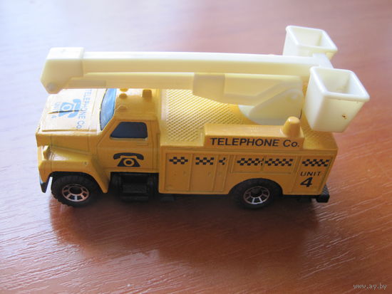 Utility Truck Telephone Co. Matchbox Made in Thailand 1989.