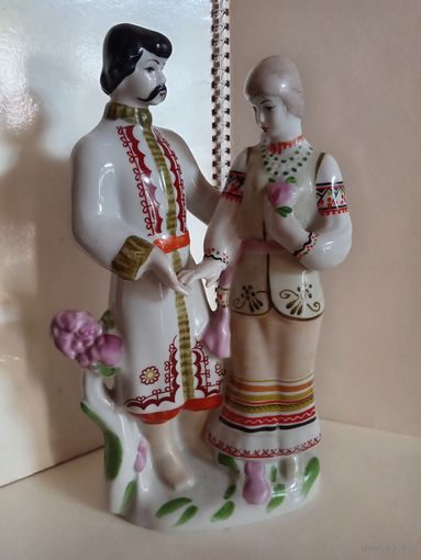 Статуэтка "Парень с девушкой, сватовство" ПЗХК. СССР.