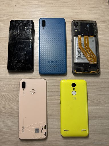Телефоны на запчасти