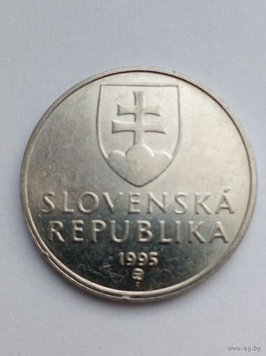 Словакия.5 крон 1995 г. (2)