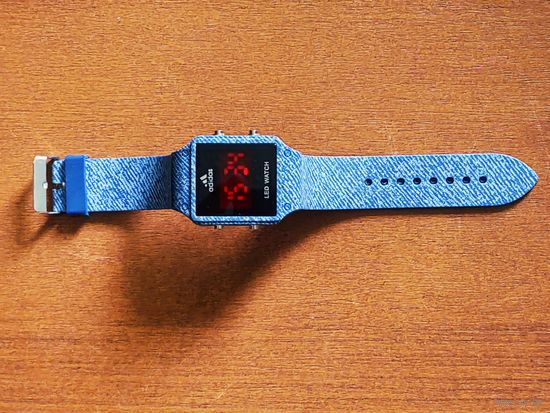 LED watch, светодиодные часы, Adidas, красные. Торг есть. (No 1).