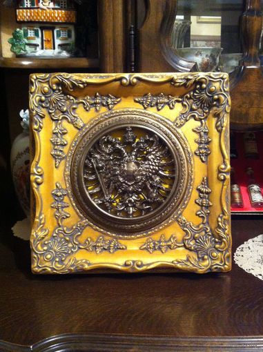 - Барельеф ГЕРБ АВСТРО-ВЕНГРИИ 30х30х4 см. из серии реплики мировых шедевров