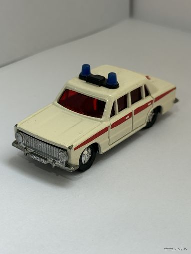 Старт с 1 рубля !Машинка СССР . Скорая помощь . 1:60! Смотрите другие лоты много распродаж !