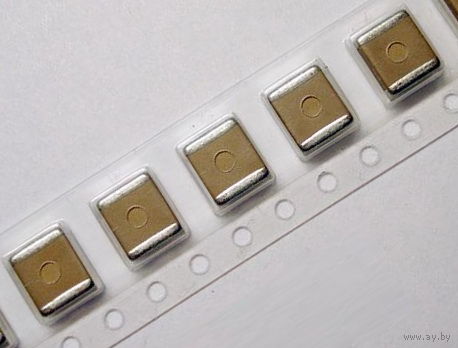 2220. 0,33 мкф - 334. 250 Вольт ((цена за 5 штук)) Конденсаторы смд. smd. 0,33мкф. 330нф. 330 нф. Керамический, керамика