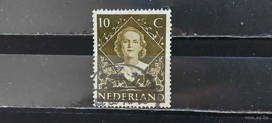 РАСПРОДАЖА НИДЕРЛАНДЫ 1948г. Гаш.