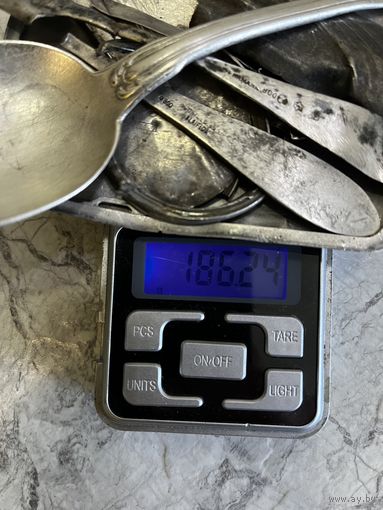 Лом серебра (800 пробы) 186,24 грамма.