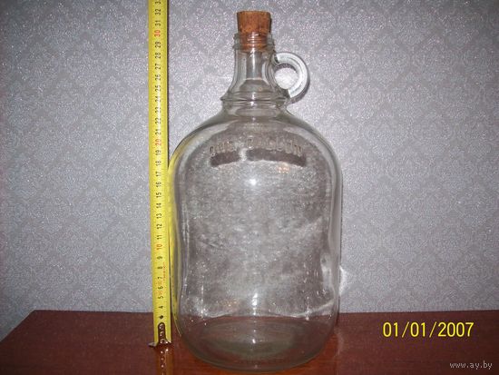 Бутыль от Кока-Кола "ONE GALLON" США.нет пробки