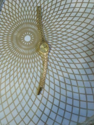 Часы наручные Луч с браслетом.Состояние на скане. В коллекцию,ремонт,на запчасти.