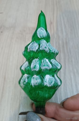 Елочные игрушки, стекло, ёлочка в снегу на прищепке