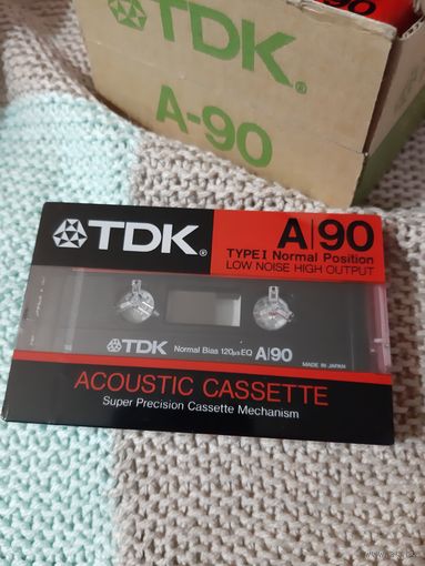 Кассета  TDK  А/90 c блока.