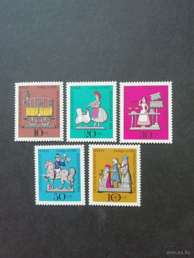 Западный Берлин. 1969 Серия из 5 марок "Игрушки" (чистые**) Mi.348-352 каталог 2.50 евро