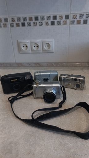 Фотоаппараты одним лотом