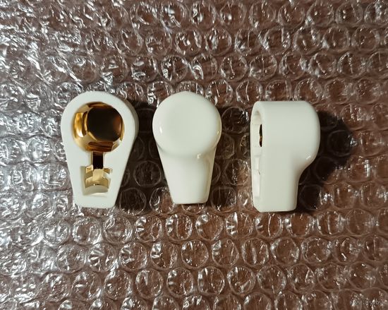 Ламповые колпачки, для Г811, ГУ13. Керамические, позолоченные, новые. 6 штук. Цена за штуку. Нет отправки!