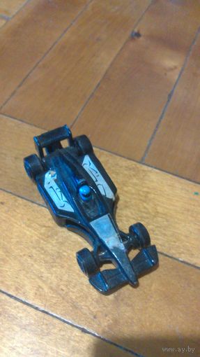 Машинка.Вьетнам.Hot Wheels