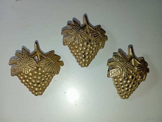 Накладки на фурнитуру - ВИНОГРАД  . С рубля