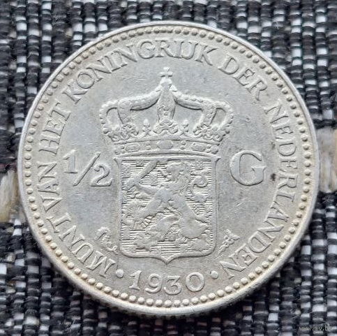 Великобритания 1/2 гульдена 1930 года. Герб. Королева Вильгельмина. Серебро. Сторгуй за свою цену, предложи обмен!