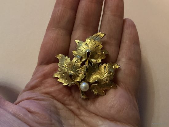 Брошь Листья Sphinx Англия винтаж