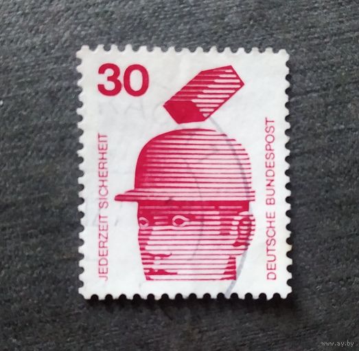 Марка Германия 1971 год Стандарт