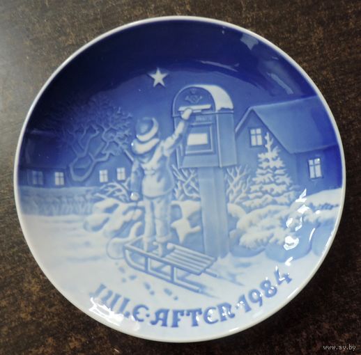 Тарелка фарфоровая настенная 1984 г. Дания. Диаметр 18.3 см.