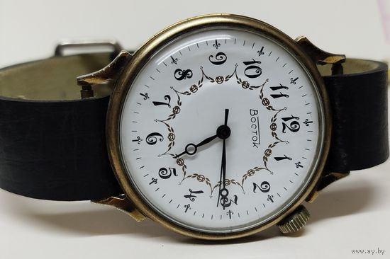 Редкие часы "Восток" крупные,За вашу цену!