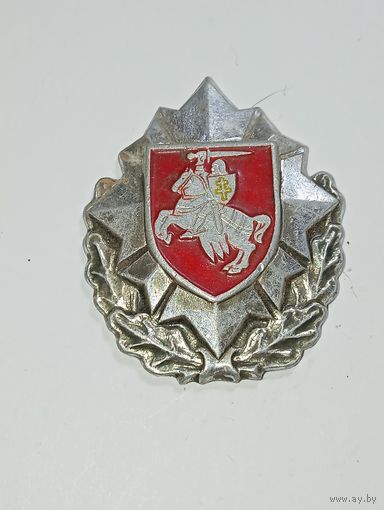 Кокарда Вооружение силы Республики Беларуси , образца  1992 - 1995 года . Погоня .