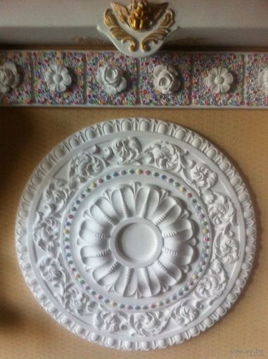 - ПОТОЛОЧНАЯ РОЗЕТКА-ПАННО 61х5 см гипс