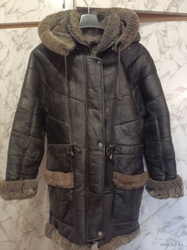 Дублёнка-пропитка натуральная на девочку 8-10 лет
