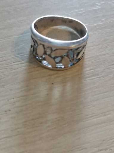 Кольцо. Серебро.
