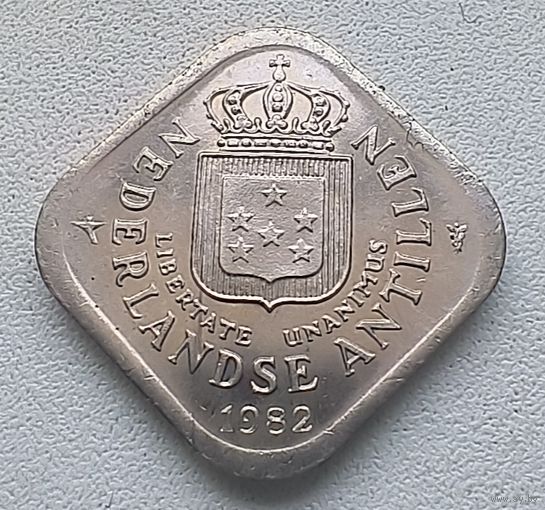 Антильские острова 5 центов 1982  3-15-25