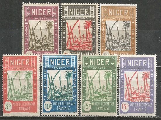 Французский Нигер. Водозабор в пустыне. 1926г. Mi#29-35. Серия.