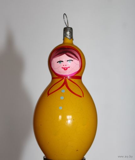 Новогодняя елочная игрушка, из СССР "Девочка", тонкое стекло.