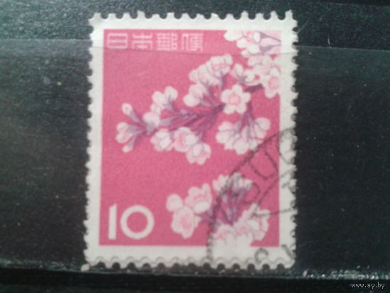 Япония, 1961. Стандарт. Цветущая сакура